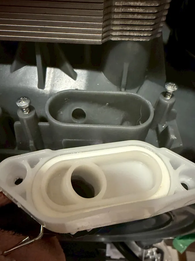 洗浄後のパーツ